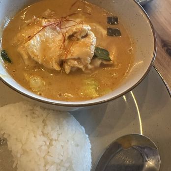 Le' Lert Thai Eatery - Panang Chicken - Thai Near Me - Camas, Washington