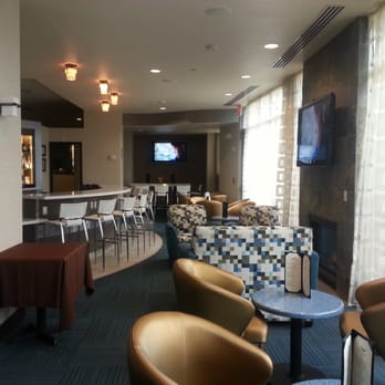 Soleil Bistro - a bar and lounge area - New American Near Me - Phoenix, Arizona
