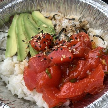 Junmai Station - Spicy tuna don with sliced avocado - Street Vendors Near Me - Tampa, Florida