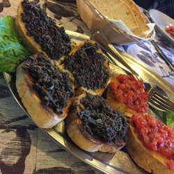 Ristorante La Tavola Rotonda - Bruschetta