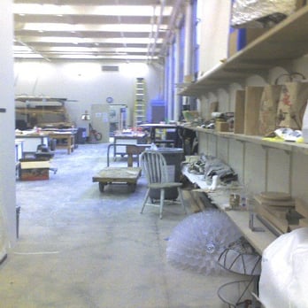 Cummings Art Building - Sculpture lab in basement - Colleges & Universities Near Me - Stanford, California Cummings Art Building - Sculpture lab in basement - Colleges & Universities Near Me - Stanford, California
