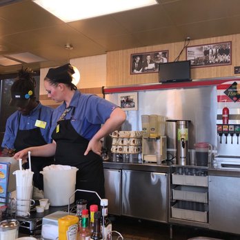 Waffle House - Awesome staff - Breakfast & Brunch Near Me - Nashville, Tennessee Waffle House - Awesome staff - Breakfast & Brunch Near Me - Nashville, Tennessee