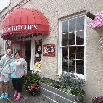 Savannah’s Candy Kitchen - River Street - Candy Stores Near Me - Savannah, Georgia