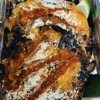 Birria-Landia - Mulita - Food Trucks Near Me - Brooklyn, New York Birria-Landia - Mulita - Food Trucks Near Me - Brooklyn, New York