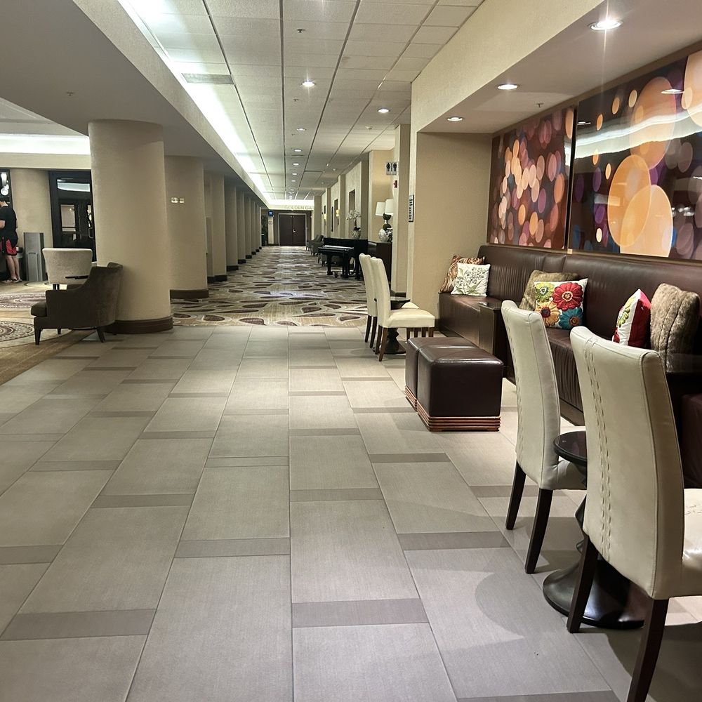 Hilton Concord - Interior - Hotels Near Me - Concord, California Hilton Concord - Interior - Hotels Near Me - Concord, California