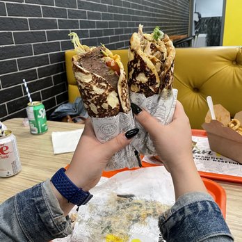 Plan B - Yummy - Sandwiches Near Me - Montreal, Quebec