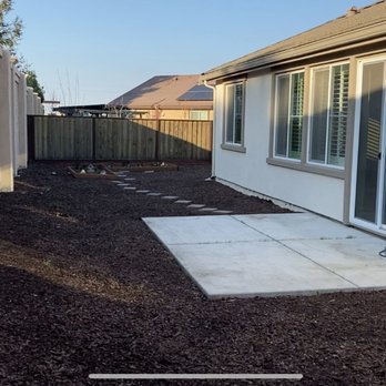 Regalado Landscape - Before - Landscaping Near Me
