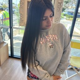 Naomi did amazing on my hair! My hair is so soft and shiny, it feels like a cloud. Naomi did amazing on my hair! My hair is so soft and shiny, it feels like a cloud.