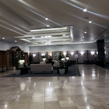 Executive Centre - Lobby - Apartments Near Me - Honolulu, Hawaii Executive Centre - Lobby - Apartments Near Me - Honolulu, Hawaii