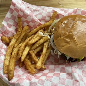 Pepp'rmint Stick - The Barbecue Burger basket! If you like a fresh burger and barbecue sauce this is for you. - American Near Me - Union Gap, Washington Pepp'rmint Stick - The Barbecue Burger basket! If you like a fresh burger and barbecue sauce this is for you. - American Near Me - Union Gap, Washington