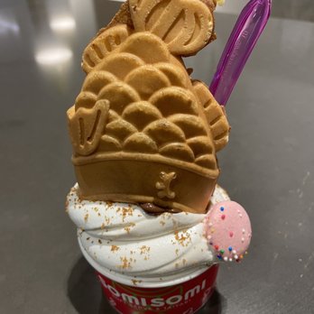 Somisomi - Cookie butter and milk swirl with ahboong - Desserts Near Me - Santa Clara, California