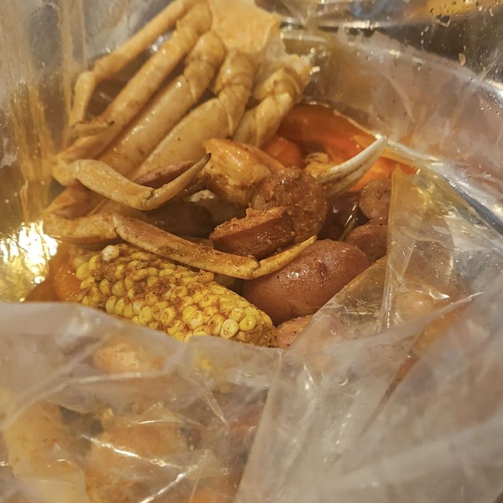 Dummy Crabby - BOGO bag c crab, shrimp, crawfish,, mussrls, egg, potato and corn. Eggs extra cost - Seafood Near Me - Tampa, Florida Dummy Crabby - BOGO bag c crab, shrimp, crawfish,, mussrls, egg, potato and corn. Eggs extra cost - Seafood Near Me - Tampa, Florida