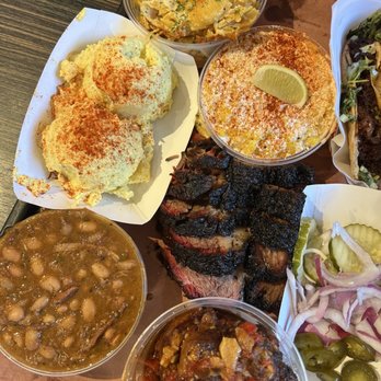 Eric’s Family Barbecue - Brisket, potato salad, beans, oxtail, Mac and cheese, elote - Barbeque Near Me - Avondale, Arizona Eric’s Family Barbecue - Brisket, potato salad, beans, oxtail, Mac and cheese, elote - Barbeque Near Me - Avondale, Arizona