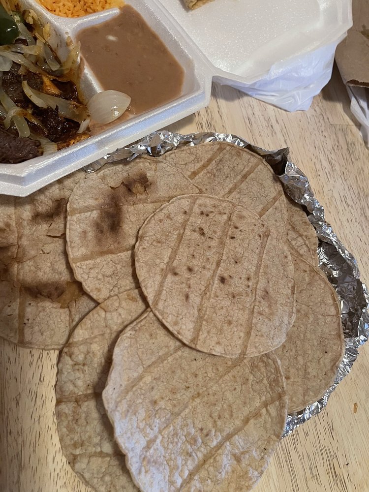 LA CHOZA MEXICAN GRILL 49 Photos & 82 Reviews 7022 N Clark St