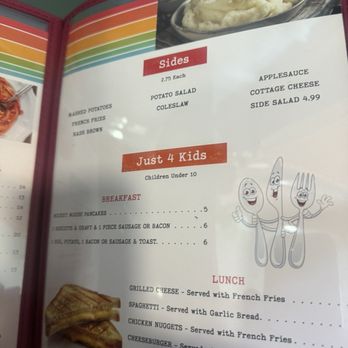 Polly's Diner - Breakfast & Brunch Near Me - Fenton, Missouri
