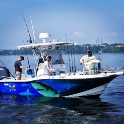 Fishnet Charters - Capt. Mel True - Striper charter Mt. Hope Bay