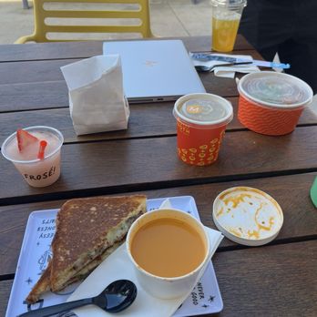 Papi Queso - Bacon Jalapeno Grilled Cheese  Tomato Soup frozen rosé - New American Near Me - Charlotte, North Carolina