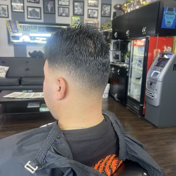 Modern Twist Barber Shop - Haircut by Angel - Barbers Near Me - Hawthorne, California Modern Twist Barber Shop - Haircut by Angel - Barbers Near Me - Hawthorne, California