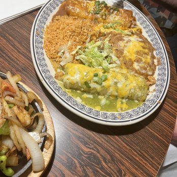Rodrigo's Mexican Grill - Tomatillo chicken enchilada beans and rice - Mexican Near Me - Orange, California Rodrigo's Mexican Grill - Tomatillo chicken enchilada beans and rice - Mexican Near Me - Orange, California