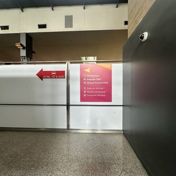 Southwest Airlines - getting outta here was difficult. - Airlines Near Me - Austin, Texas