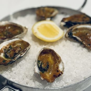 Michael Mina - Smoked oysters - New American Near Me - Las Vegas, Nevada Michael Mina - Smoked oysters - New American Near Me - Las Vegas, Nevada
