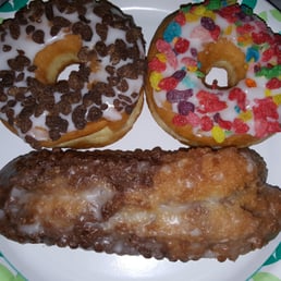 Fruity Pebbles Donut