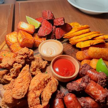 Mi Tierra Bar & Kitchen - Dominican Near Me - Miami, Florida Mi Tierra Bar & Kitchen - Dominican Near Me - Miami, Florida