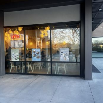 Junenov Tea - Outside - Bubble Tea Near Me - Pleasant Hill, California Junenov Tea - Outside - Bubble Tea Near Me - Pleasant Hill, California