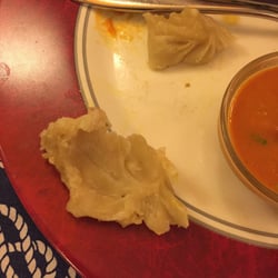 Everest Inn - Dough not well cooked