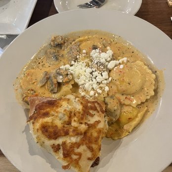 Sugar River Pizza - Shrimp ravioli in red pepper cream sauce - Pizza Near Me - Sun Prairie, Wisconsin Sugar River Pizza - Shrimp ravioli in red pepper cream sauce - Pizza Near Me - Sun Prairie, Wisconsin