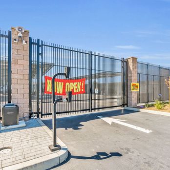 Luxe Guard - Self Storage Near Me - Pittsburg, California Luxe Guard - Self Storage Near Me - Pittsburg, California