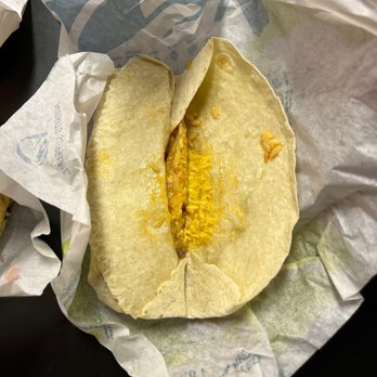 Taco Bell - Cheese in my burrito as per not requested - Fast Food Near Me - Central Islip, New York