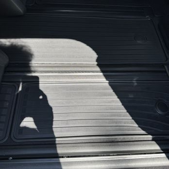 Cruz’s Mobile Detailing - This minivan had tracks for sliding seats and every groove was spotless. - Auto Detailing Near Me Cruz’s Mobile Detailing - This minivan had tracks for sliding seats and every groove was spotless. - Auto Detailing Near Me