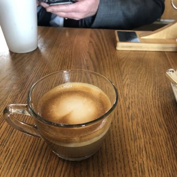 Mad Anthony Wayne Cafe - Cortado - Coffee & Tea Near Me - Wayne, Pennsylvania