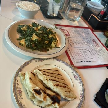 Electric Gravy Mumbai Bar & Canteen - Indian Near Me - Austin, Texas