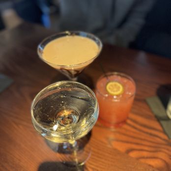 Hazelwood Food and Drinks - Processo, Martini, Margarita - American Near Me - Bloomington, Minnesota Hazelwood Food and Drinks - Processo, Martini, Margarita - American Near Me - Bloomington, Minnesota