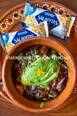 Tortuga y Chango by null