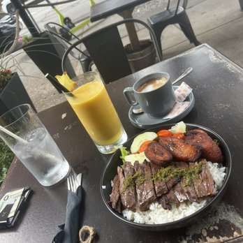 Lulo Kitchen - Carne asada, jugo de maracuya and cortadito - Wine Bars Near Me - Cleveland, Ohio Lulo Kitchen - Carne asada, jugo de maracuya and cortadito - Wine Bars Near Me - Cleveland, Ohio