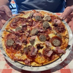 Meat lovers pizza Meat lovers pizza