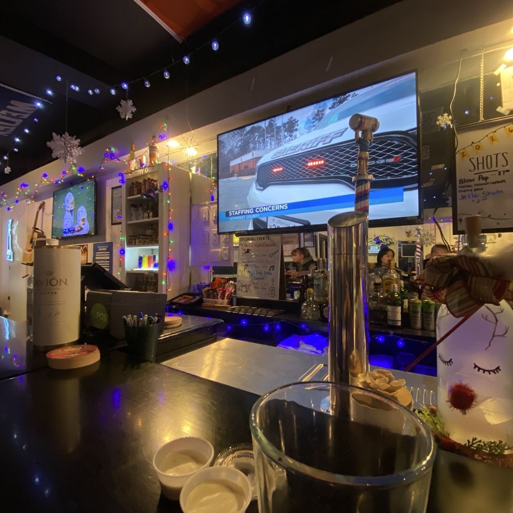 Sport nuts - Sports Bars Near Me - Delmar, Delaware Sport nuts - Sports Bars Near Me - Delmar, Delaware