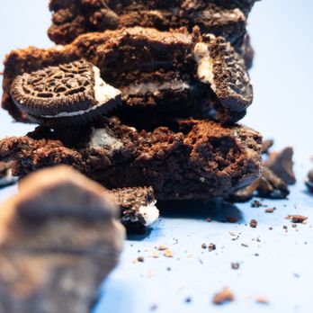 Cookie Tingz - Decadent Oreo Brownies - Desserts Near Me