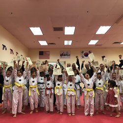 Master Hong's World Champion Taekwondo