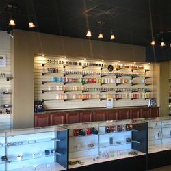 McE's Vapor Lounge