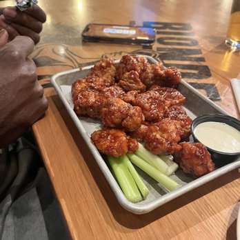 BJ's Restaurant & Brewhouse - Wings - Breweries Near Me - Columbia, South Carolina
