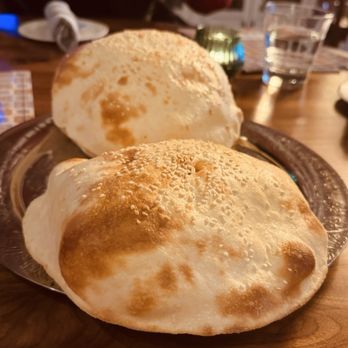 Lumi Restaurant - Hummus - Mediterranean Near Me - Minneapolis, Minnesota