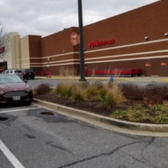 Target - Exterior - Department Stores Near Me - Frederick, Maryland