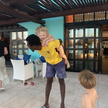 Club Med Cancún - All the kids with James :) - Resorts Near Me - Cancún, ROO