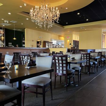 Vivacino - Comfy seating, lovely Italian music, you would not know you're in a strip mall. The vibe is chill and molto bene. - Italian Near Me - North Andover, Massachusetts Vivacino - Comfy seating, lovely Italian music, you would not know you're in a strip mall. The vibe is chill and molto bene. - Italian Near Me - North Andover, Massachusetts