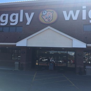Piggly Wiggly - Store front - Grocery Near Me - Kinston, North Carolina Piggly Wiggly - Store front - Grocery Near Me - Kinston, North Carolina