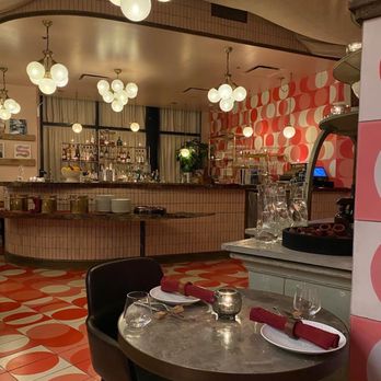 Coquette - Bar area - French Near Me - Chicago, Illinois